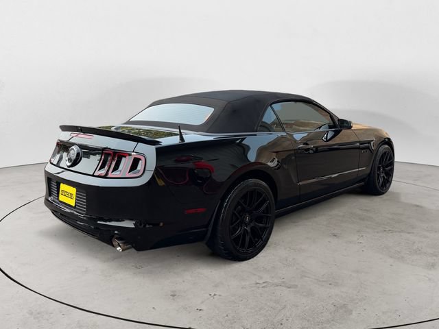 Used 2014 Ford Mustang GT w/ Electronics Package RWD image 5
