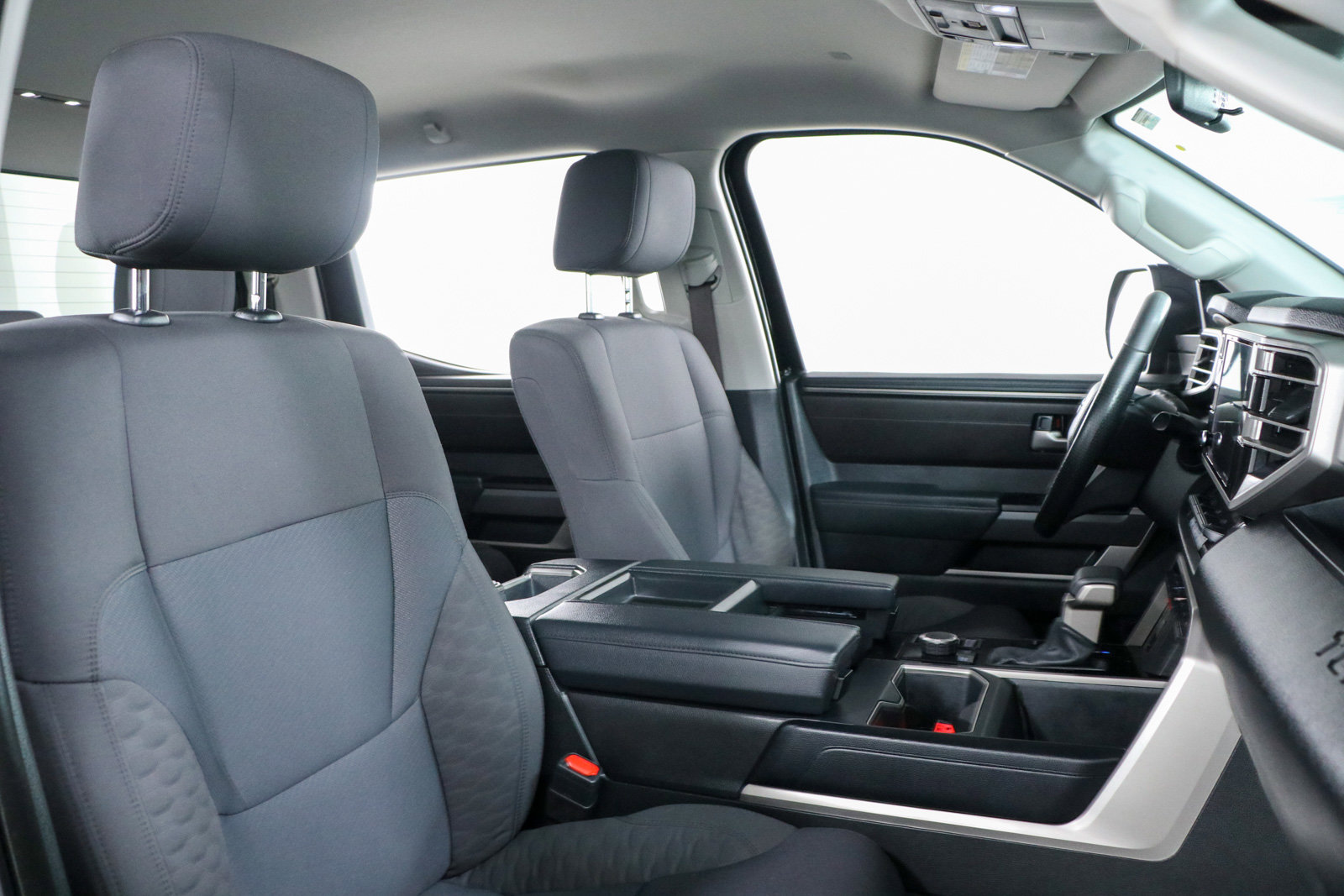 Used 2022 Toyota Tundra SR5 image 28