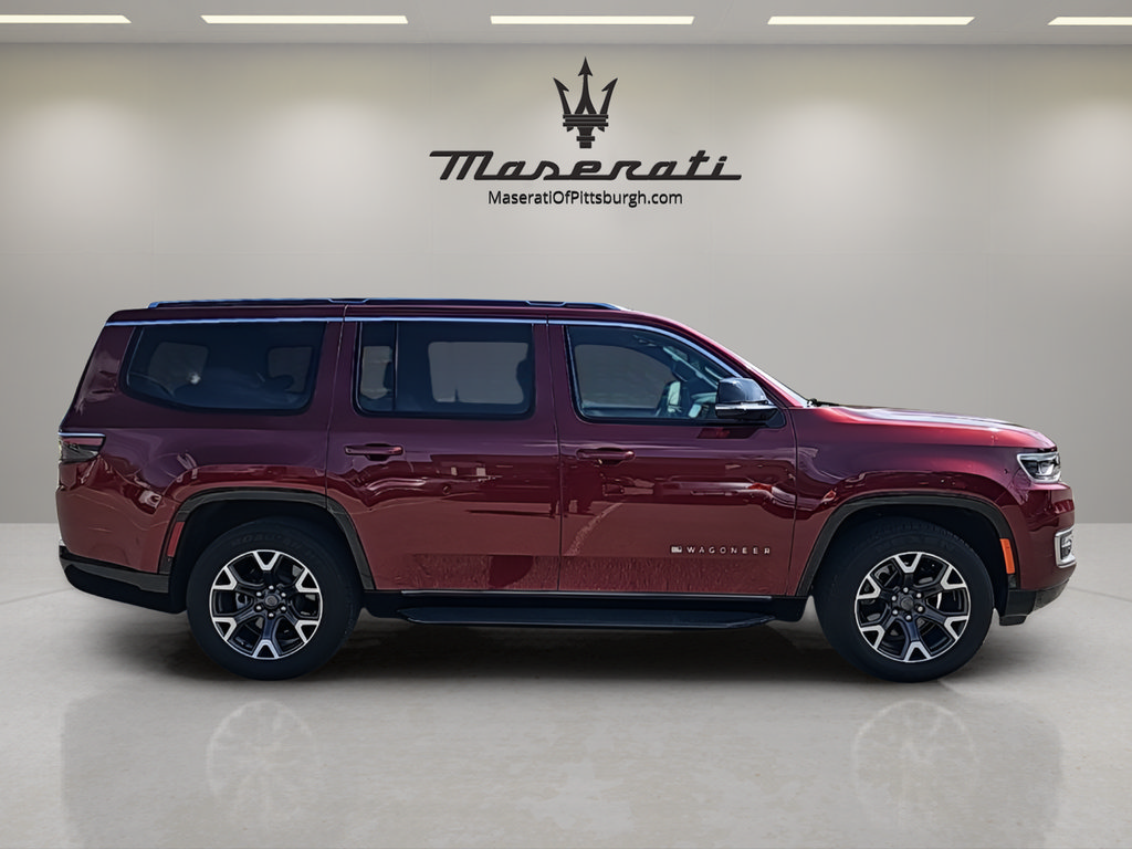 Used 2024 Jeep Wagoneer Series III AWD/4WD image 4