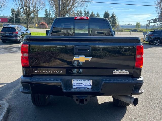 Used 2015 Chevrolet Silverado 2500 High Country w/ Duramax Plus Package image 6