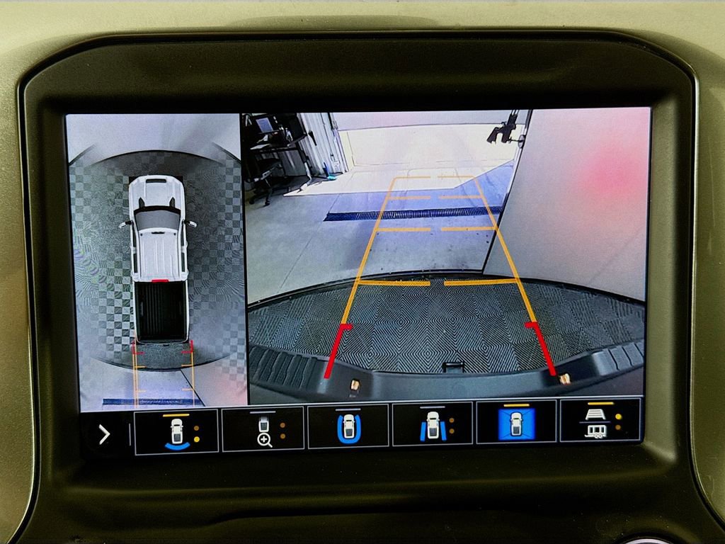 Used 2022 Chevrolet Silverado 2500 LTZ w/ LTZ Plus Package image 14