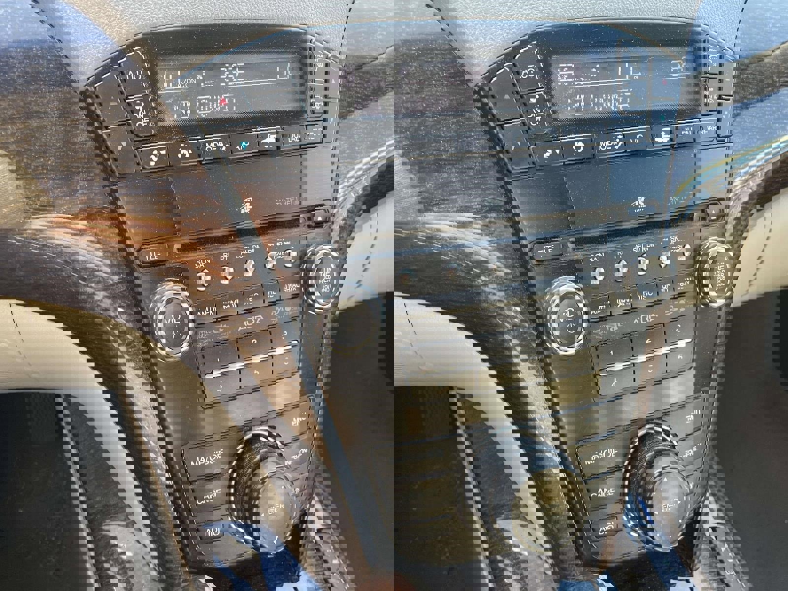 Used 2011 Acura MDX w/ Technology Package image 19