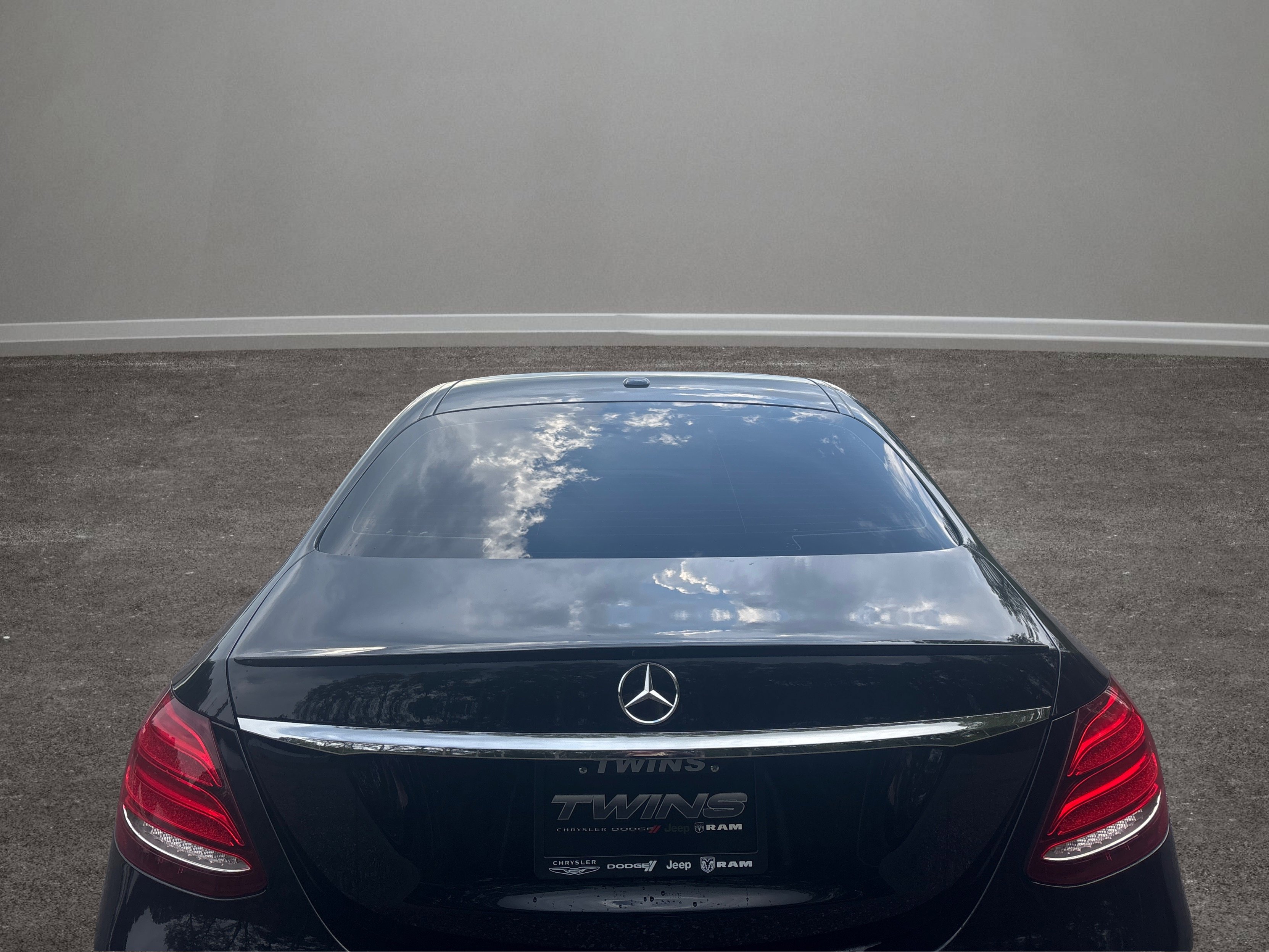 Used 2019 Mercedes-Benz E 450 4MATIC Sedan image 31