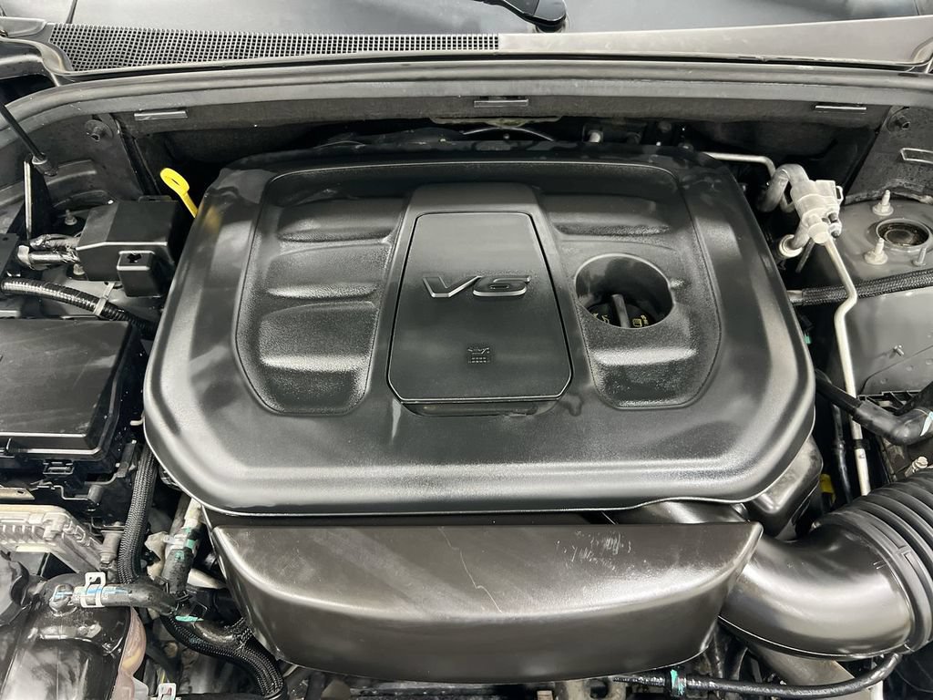 Used 2020 Jeep Grand Cherokee Altitude AWD/4WD image 25