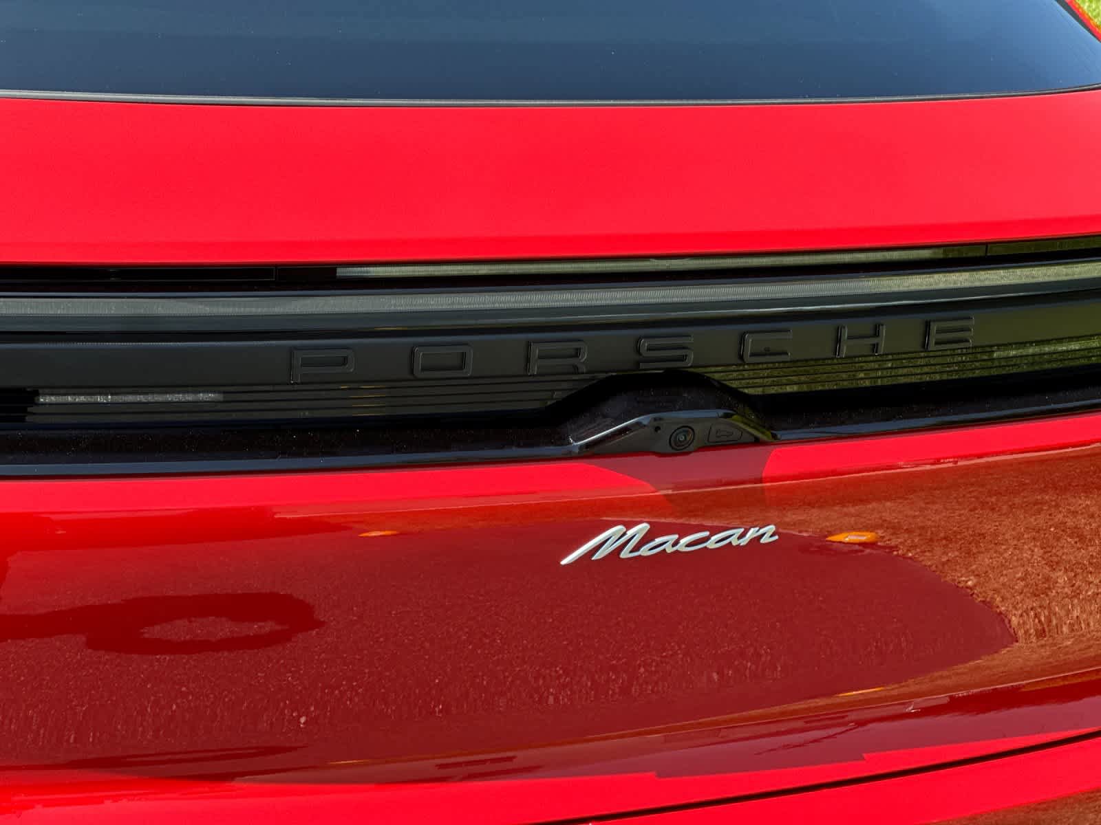 New 2026 Porsche Macan Electric image 33