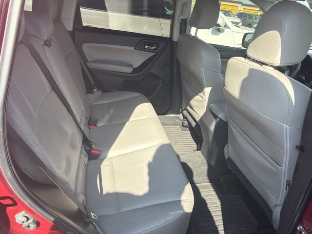 Used 2015 Subaru Forester 2.5i Touring w/ Eyesight & Navigation System AWD/4WD image 6