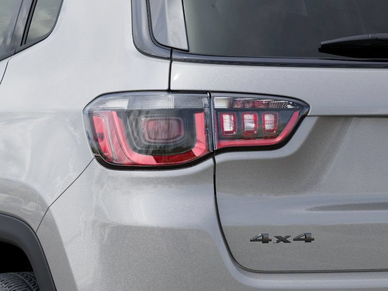 New 2026 Jeep Compass Latitude AWD/4WD image 13