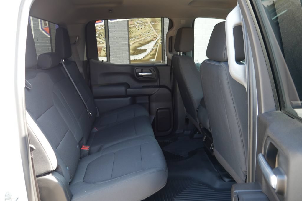 Used 2021 GMC Sierra 1500 4x4 Crew Cab w/ Sierra Value Package image 11