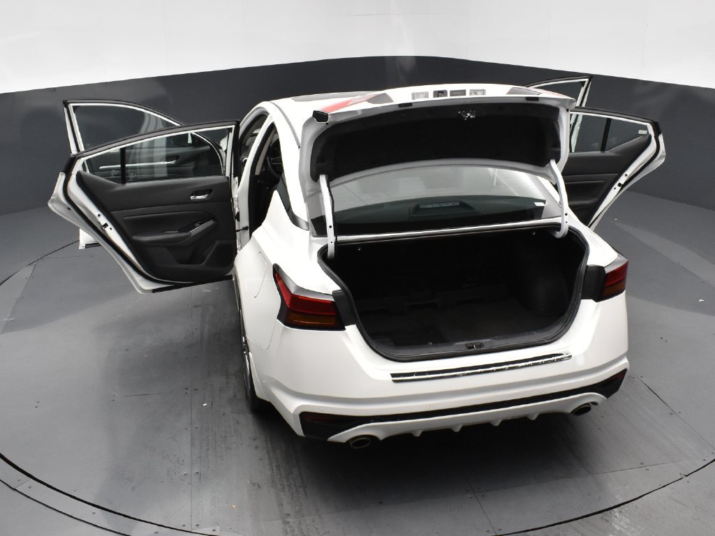 Used 2024 Nissan Altima 2.5 SL FWD image 23