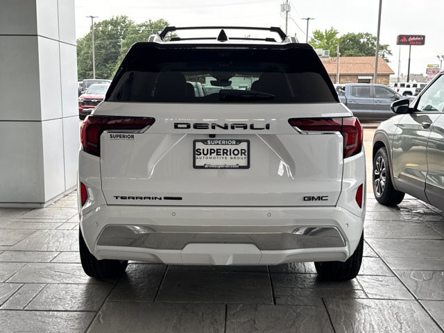 New 2026 GMC Terrain Denali w/ LPO, Black Badging Package AWD/4WD image 3