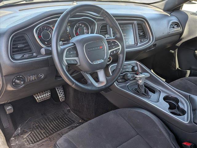 Used 2016 Dodge Challenger R/T Scat Pack w/ Leather Interior Group RWD image 10