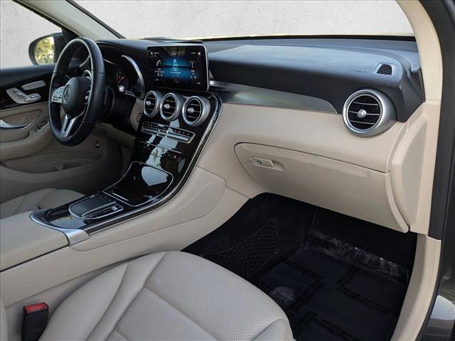 Used 2020 Mercedes-Benz GLC 300 image 20