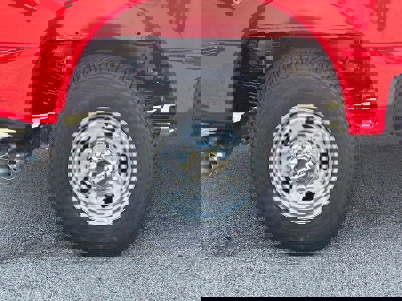 New 2026 Ford F350 XL w/ XL Chrome Package image 4