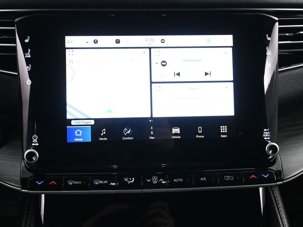 Used 2024 Jeep Wagoneer L Series II w/ Flexible Seating Group image 28