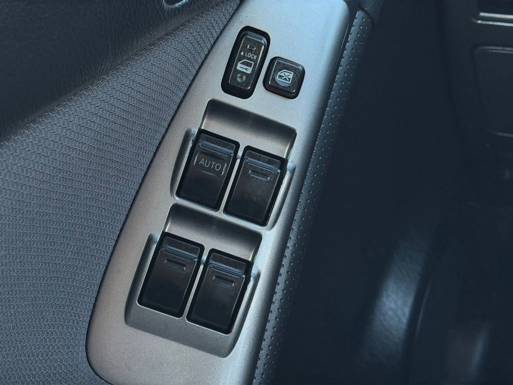 Used 2006 Toyota Matrix image 15