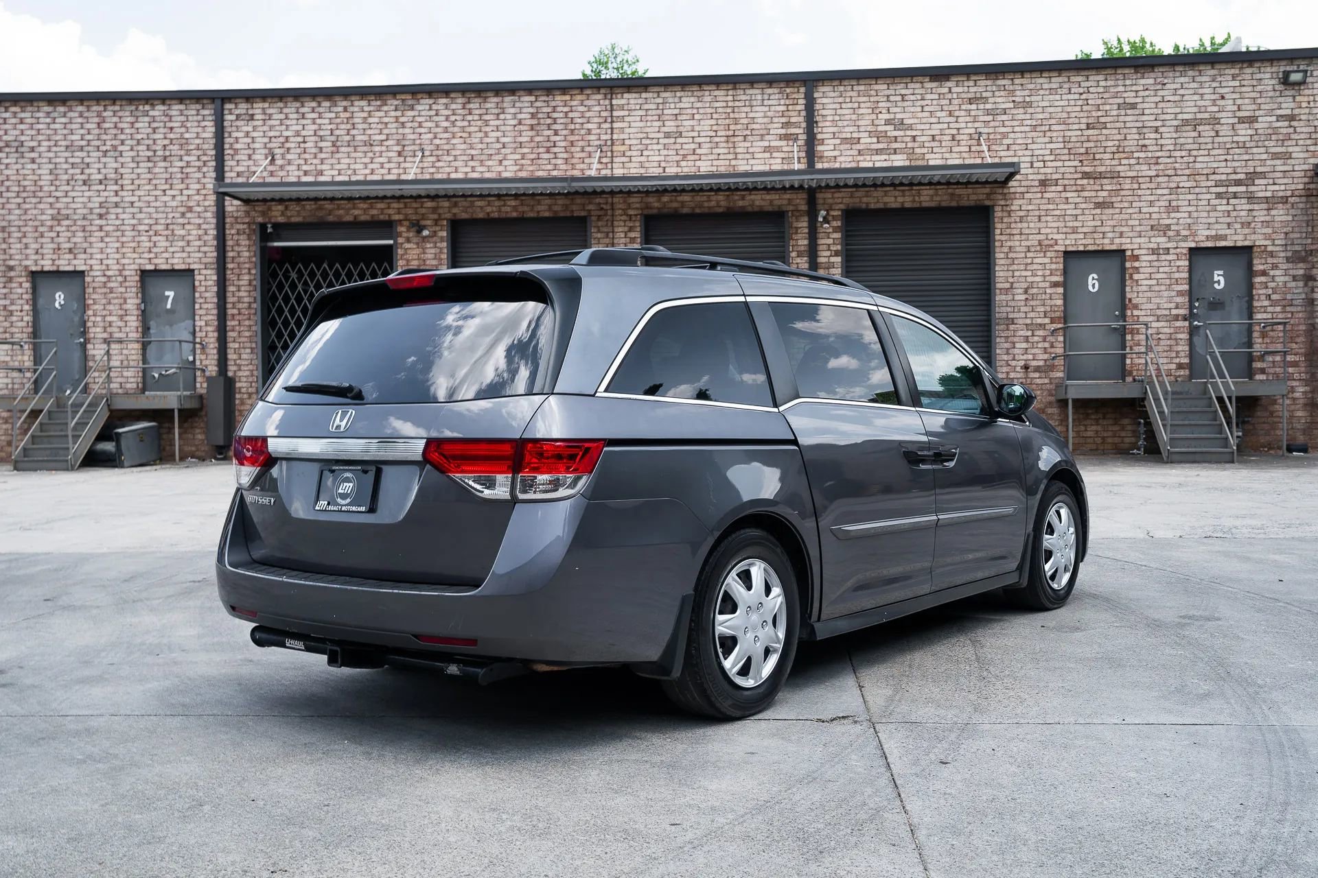 Used 2016 Honda Odyssey LX image 9
