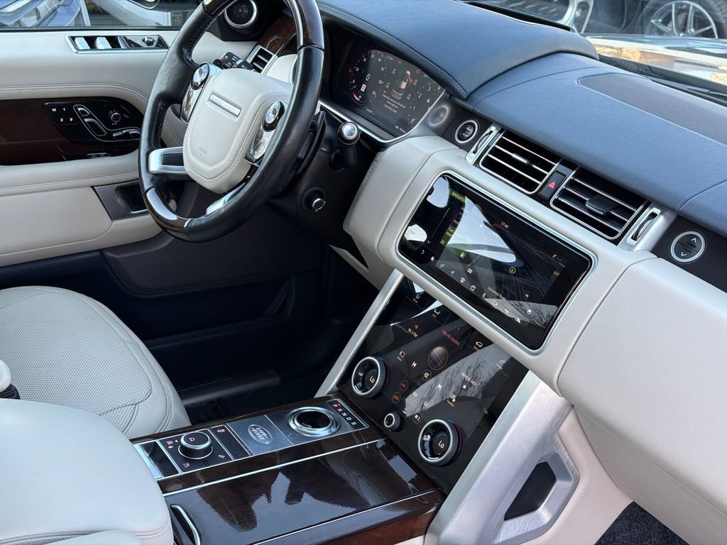 Used 2021 Land Rover Range Rover Westminster Edition image 10