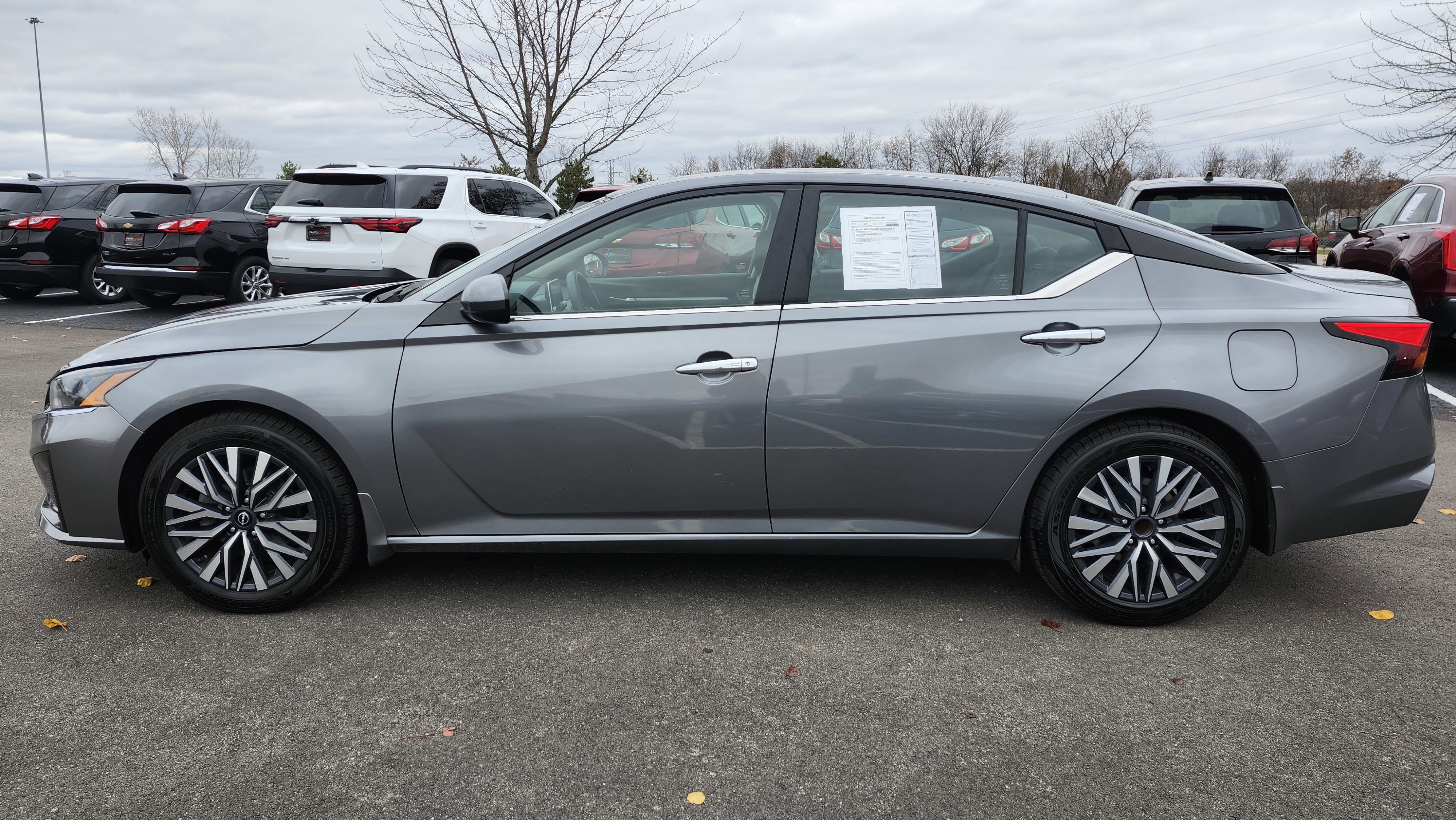 Used 2023 Nissan Altima 2.5 SV image 12