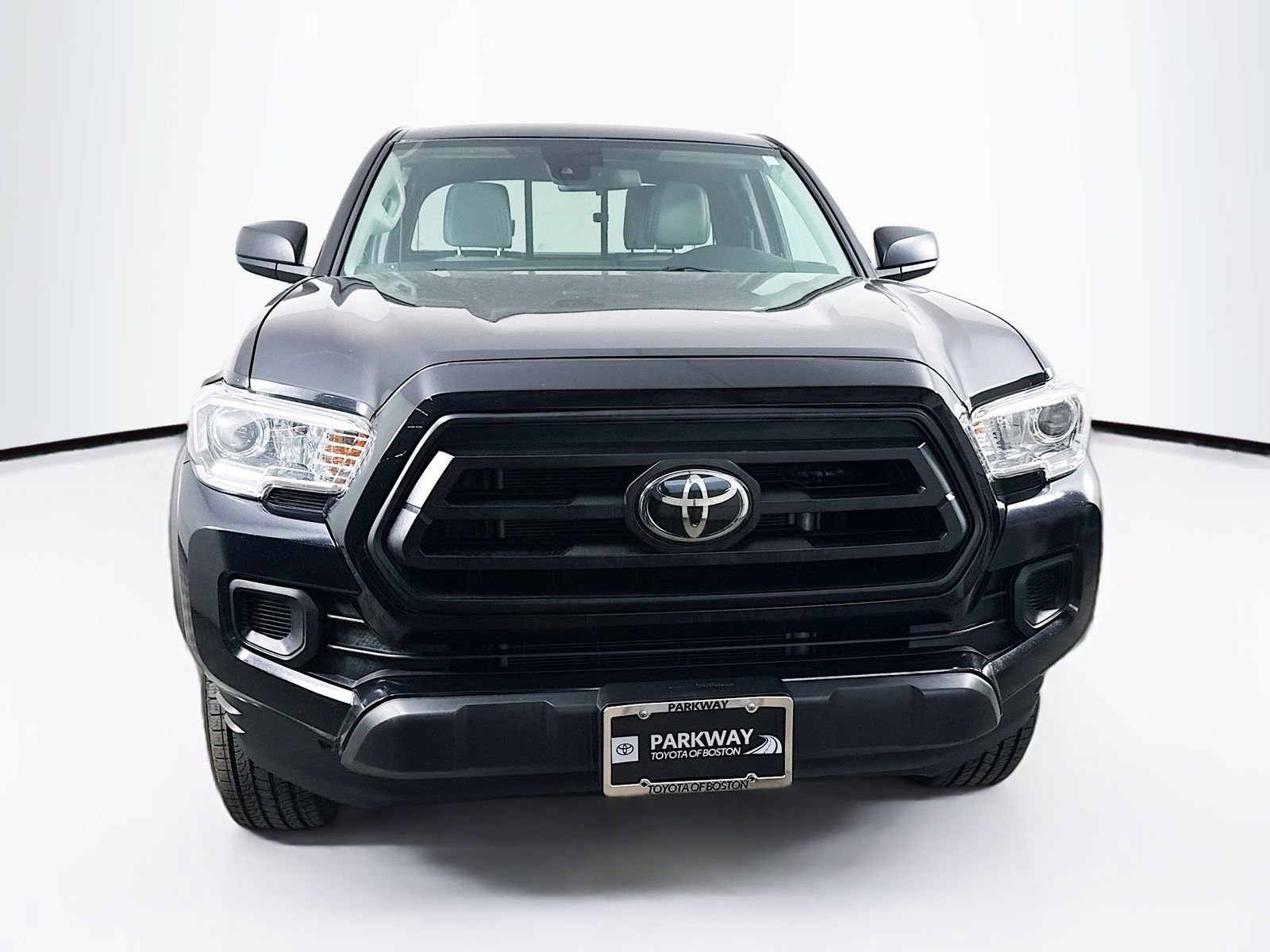 Used 2021 Toyota Tacoma SR w/ SX Package AWD/4WD image 2