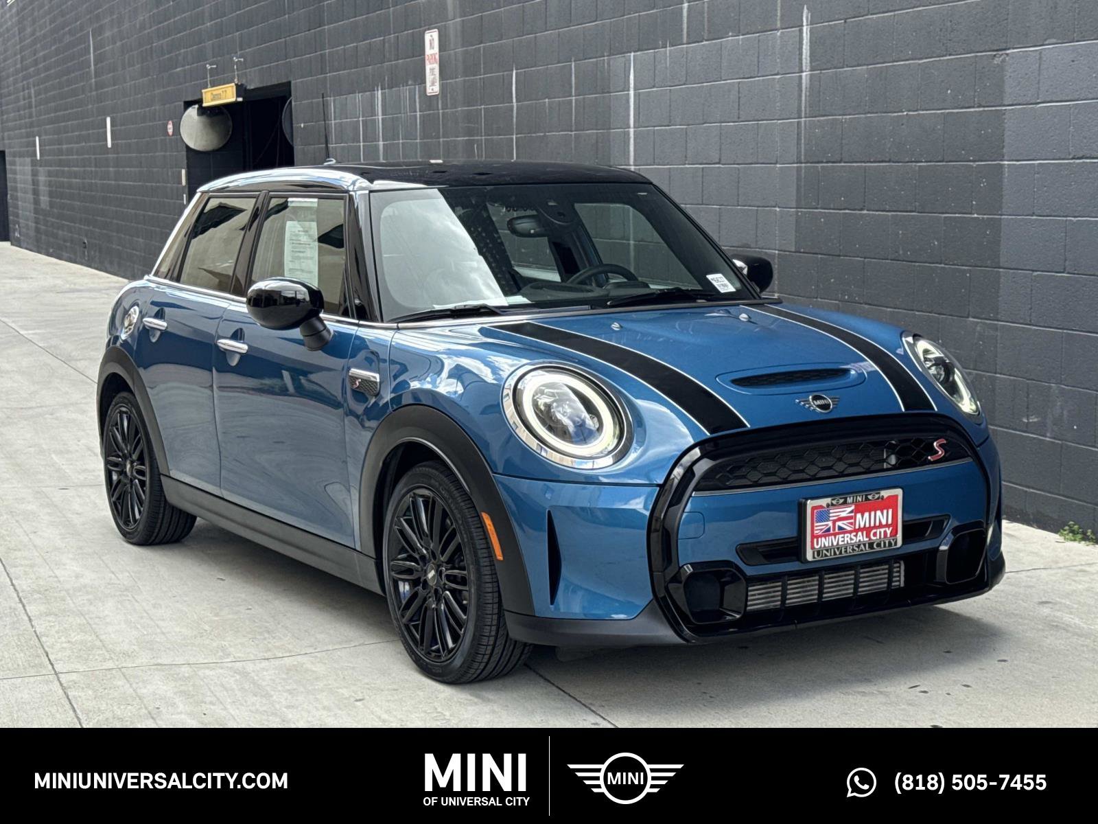 Certified 2023 MINI Cooper S image 1
