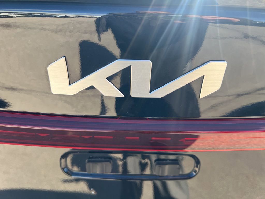 Certified 2024 Kia Forte GT-Line image 32