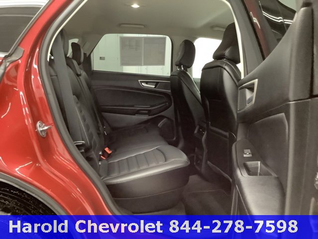 Used 2024 Ford Edge SEL image 9