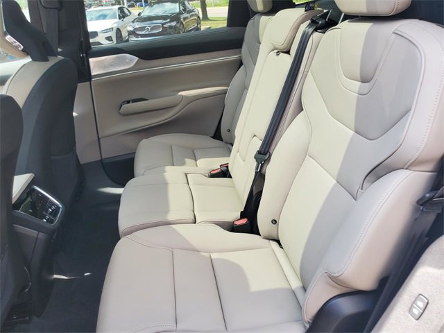 New 2025 Volvo EX90 Ultra image 29