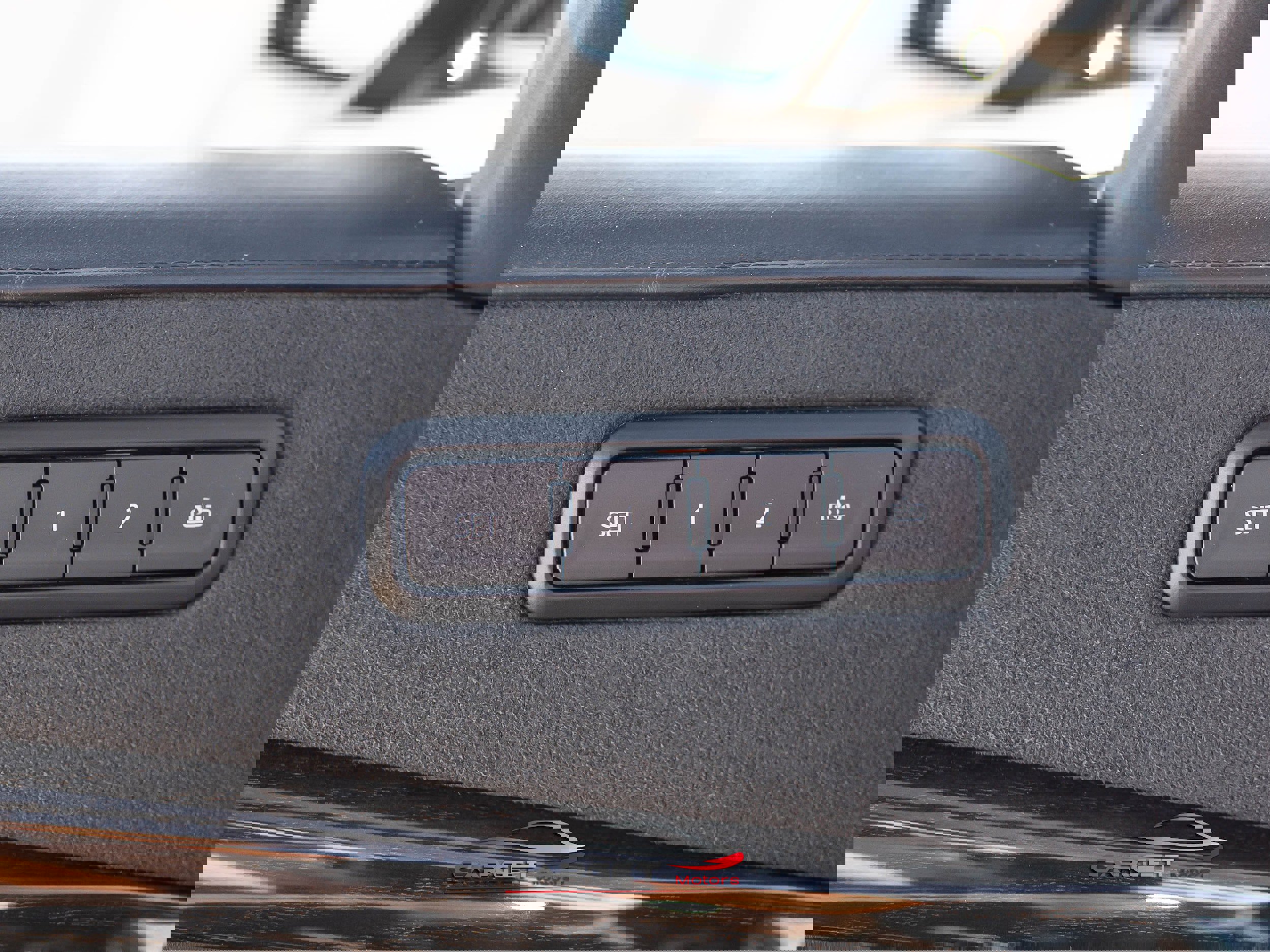 Used 2020 Cadillac Escalade ESV Platinum image 41