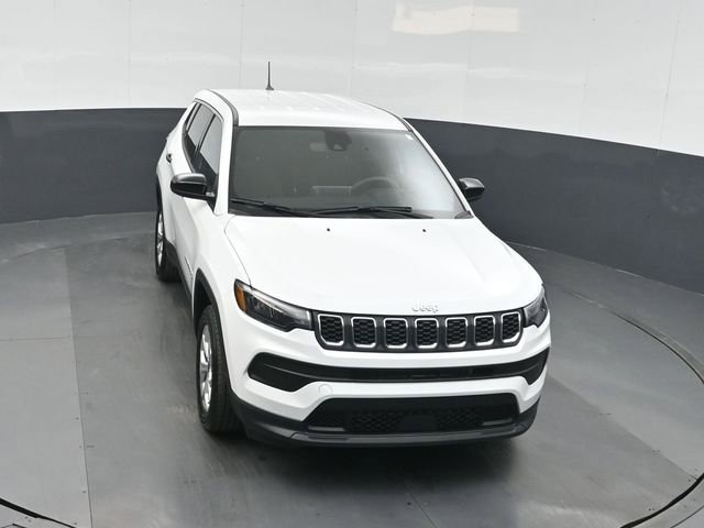 Used 2025 Jeep Compass Sport image 36
