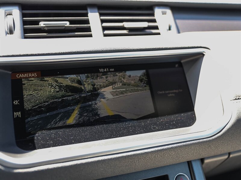 Used 2018 Land Rover Range Rover Evoque SE Dynamic AWD/4WD image 28