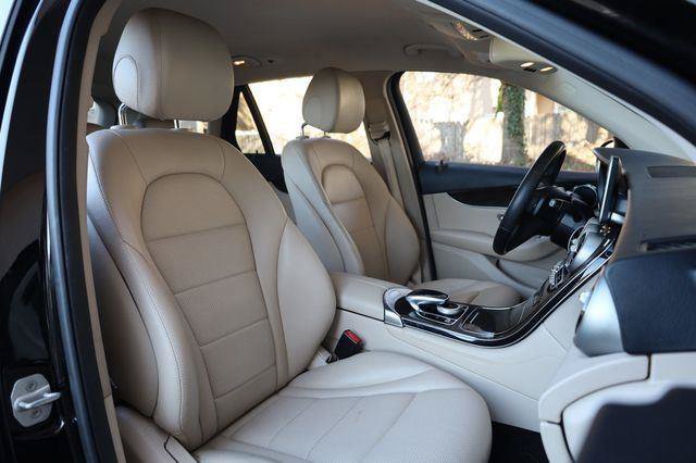 Used 2016 Mercedes-Benz GLC 300 image 23