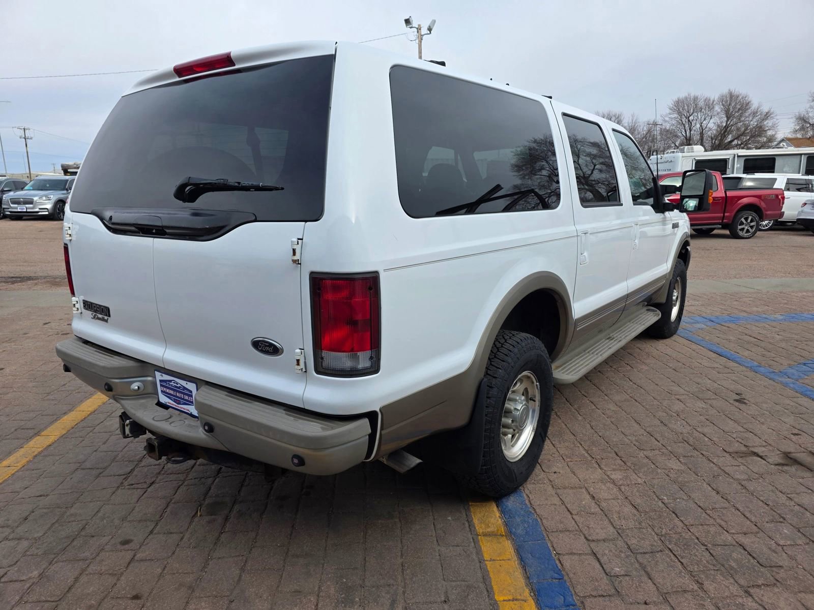 Used 2000 Ford Excursion Limited image 7