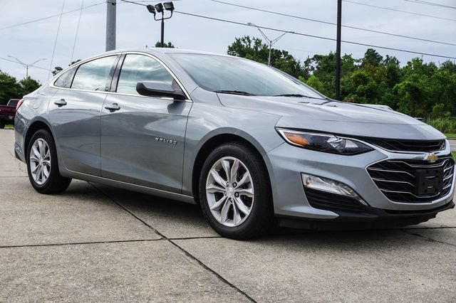 Used 2023 Chevrolet Malibu LT FWD image 2