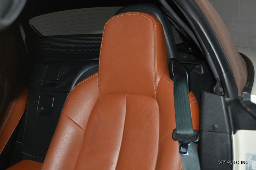Used 2006 MAZDA MX-5 Miata Grand Touring image 11