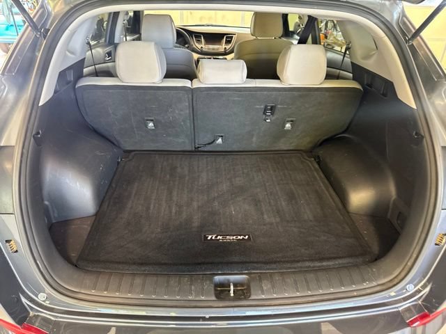 Used 2018 Hyundai Tucson SEL FWD image 12