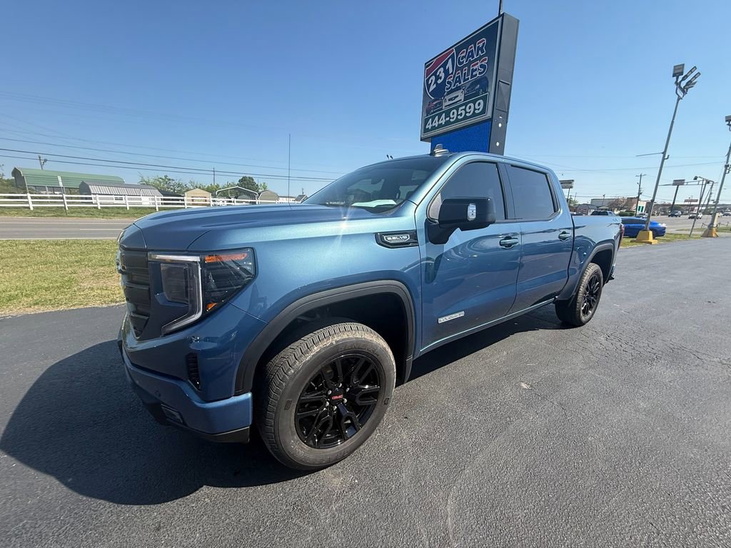 Used 2025 GMC Sierra 1500 Elevation w/ Elevation Premium Package image 8