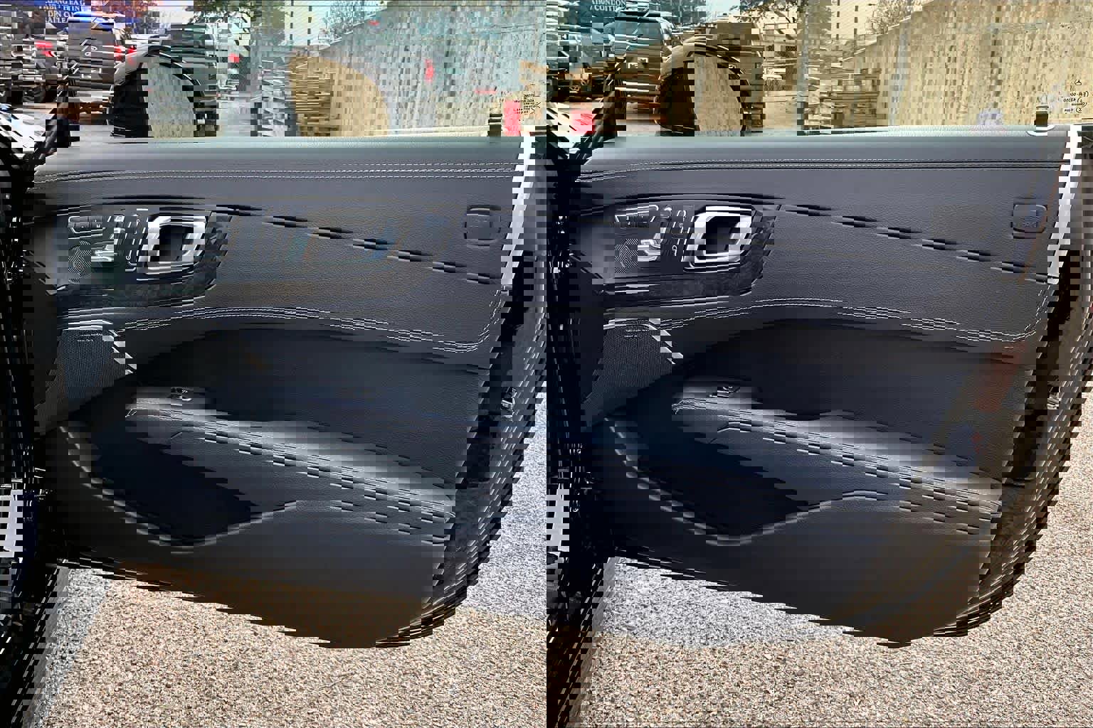 Used 2013 Mercedes-Benz SL 550 image 23