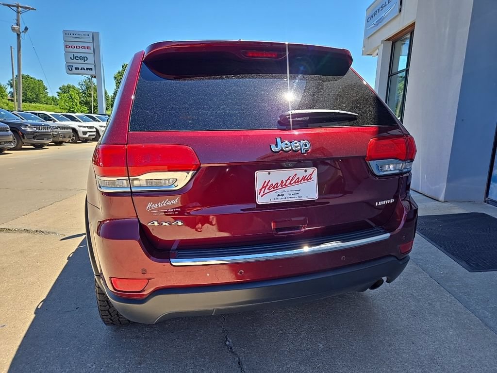 Used 2018 Jeep Grand Cherokee Limited AWD/4WD image 8