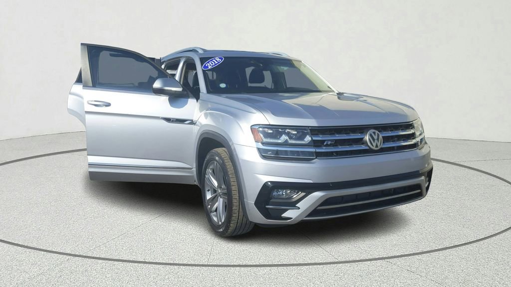 Used 2018 Volkswagen Atlas SE w/ R-Line Package image 8