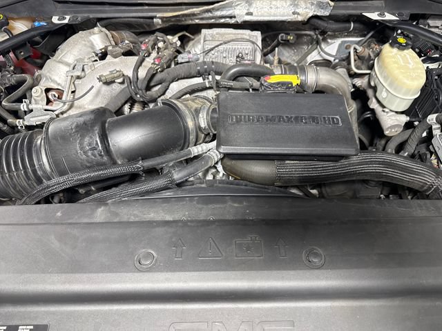 Used 2018 GMC Sierra 2500 Denali w/ Duramax Plus Package AWD/4WD image 46
