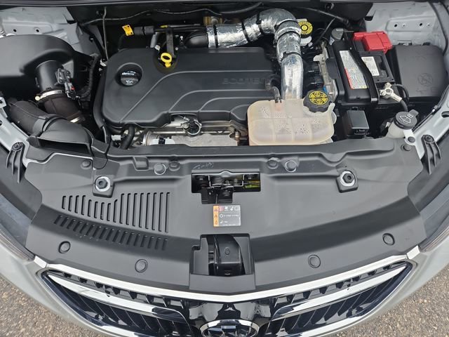 Used 2022 Buick Encore Preferred w/ Safety Package image 22