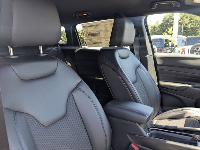 New 2026 Jeep Compass Latitude AWD/4WD image 35