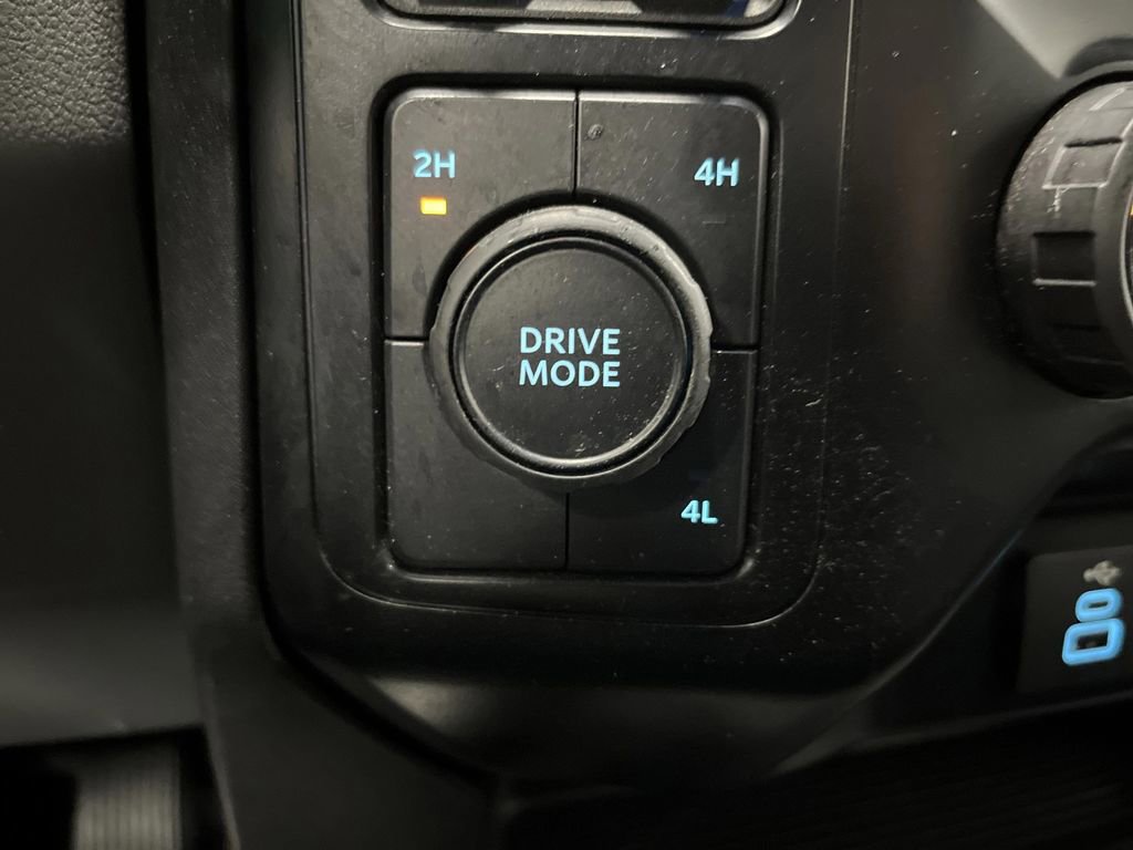 Used 2023 Ford F350 XLT image 21