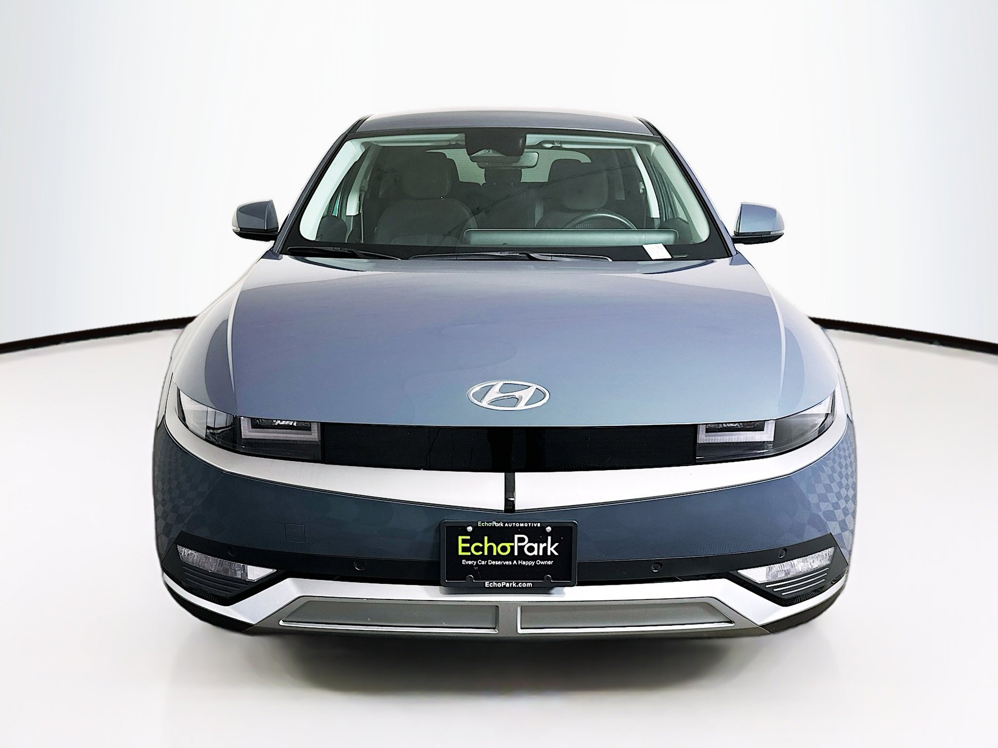 Used 2024 Hyundai Ioniq 5 SEL image 2