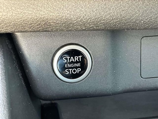 Used 2021 Nissan Rogue S FWD image 35