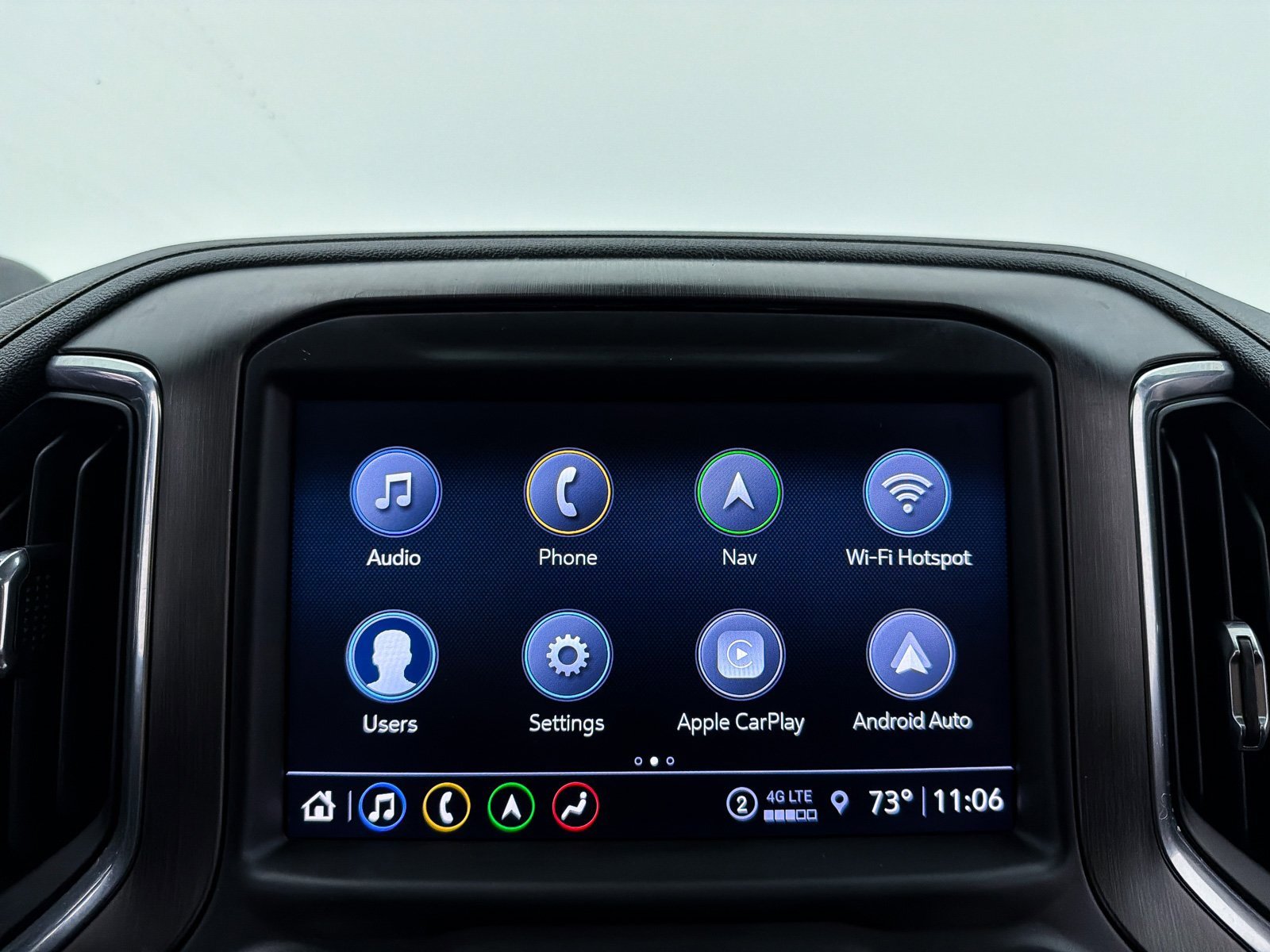 Used 2022 GMC Sierra 1500 AT4 w/ AT4 Premium Package image 27