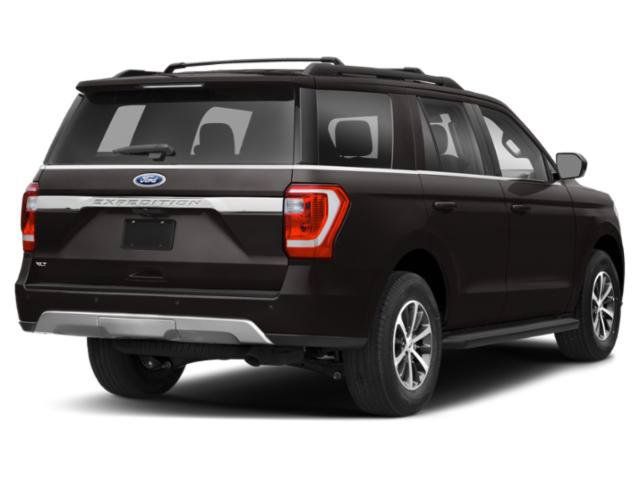 Used 2018 Ford Expedition XLT w/ Equipment Group 201A AWD/4WD image 2