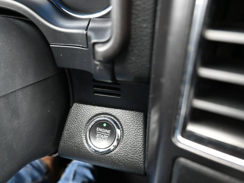 Used 2021 Ford Expedition Max Limited image 15