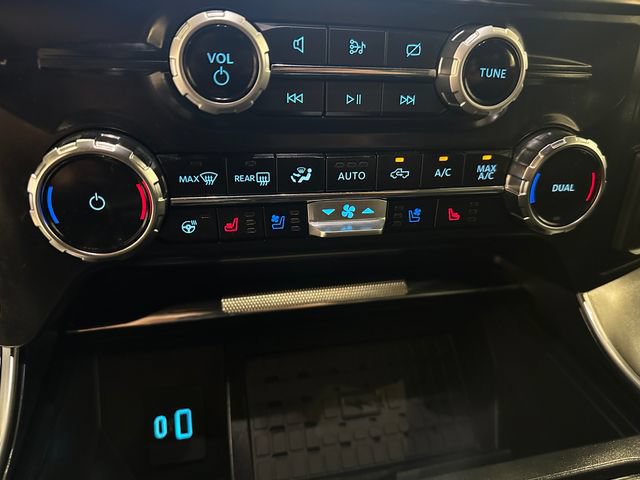 Used 2024 Ford F150 Platinum AWD/4WD image 13