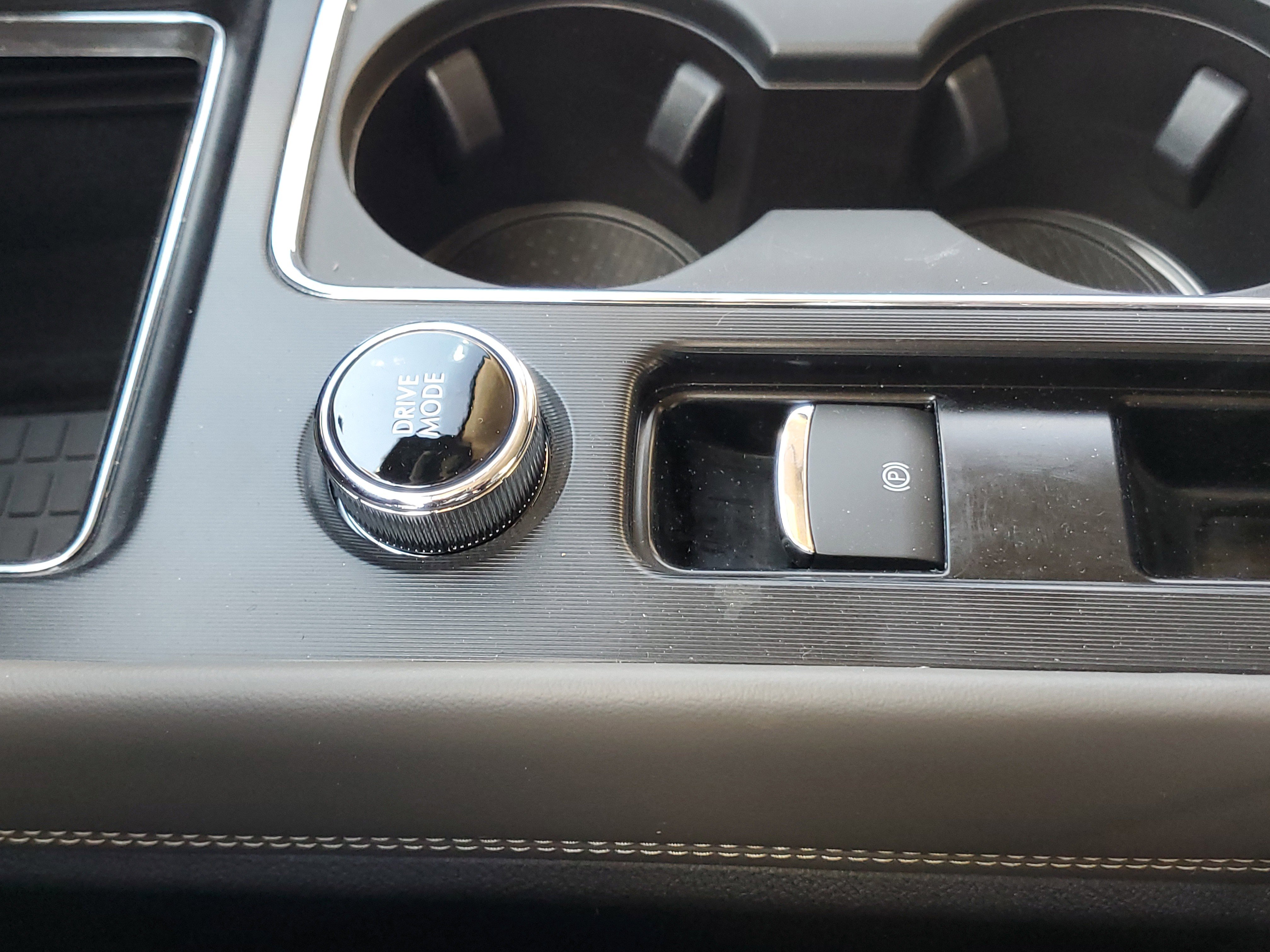 New 2025 Lincoln Corsair Reserve image 24